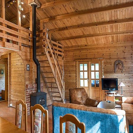 Nice Home In Mscice With Kitchen Экстерьер фото